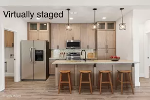 1012 Creswell Ln, Kerrville, TX 78028 - Photo 3