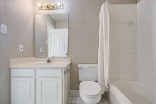 12011 Snowbird Ct, Stafford, TX 77477 - Photo 23