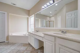 12011 Snowbird Ct, Stafford, TX 77477 - Photo 17