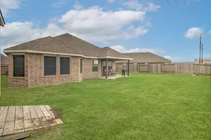 3334 Tug Wy, Baytown, TX 77523 - Photo 35