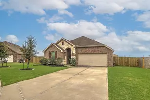 3334 Tug Wy, Baytown, TX 77523 - Photo 3