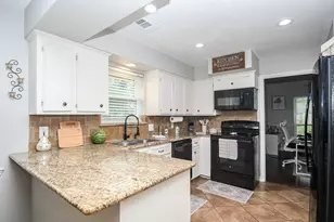 2107 Richmond Dr, Richmond, TX 77406 - Photo 11