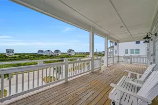 25943 Bay Breeze Dr, Galveston, TX 77554 - Photo 5