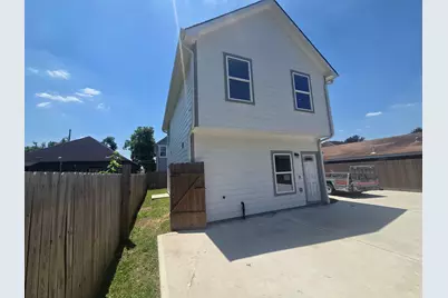 4009 King Street, Houston, TX 77026 - Photo 1