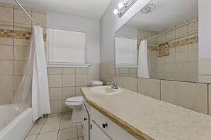 5720 Wharton Dr, Fort Worth, TX 76133 - Photo 29