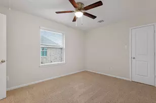 2608 Holbrook Springs Ln, League City, TX 77573 - Photo 33