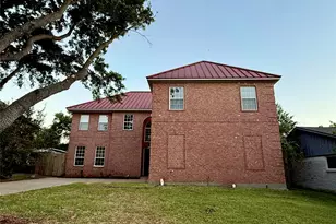 4505 Mimosa Dr, Bellaire, TX 77401 - Photo 1