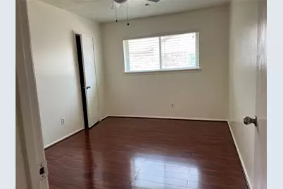 8831 Hendon Ln, Houston, TX 77036 - Photo 9