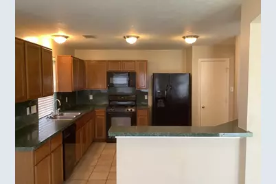 1423 Hunter Green Lane, Fresno, TX 77545 - Photo 3