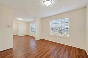 15811 Pfeiffer Dr, Houston, TX 77082 - Photo 9