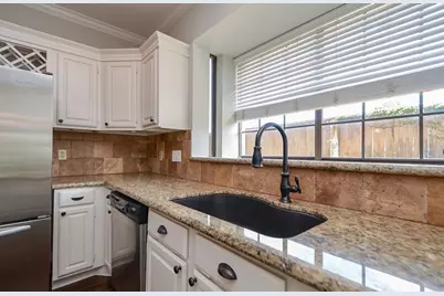 6831 Hollow Hearth Drive, Houston, TX 77084 - Photo 13