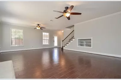 6831 Hollow Hearth Drive, Houston, TX 77084 - Photo 9