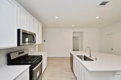 30330 Reagans Ranch Drive, Katy, TX 77494 - Photo 9