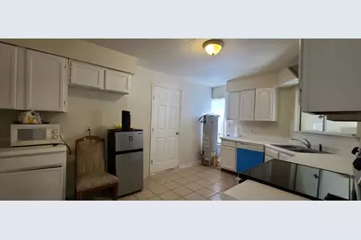 6342 Gladewell Drive, Houston, TX 77072 - Photo 7