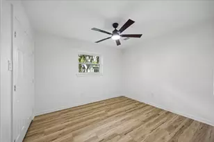 1107 Hallie St, Sweeny, TX 77480 - Photo 23