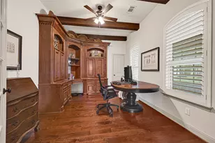 15631 Connie Ln, Montgomery, TX 77316 - Photo 9