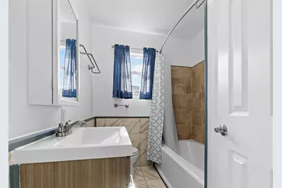 1051 Avenue A, Bacliff, TX 77518 - Photo 9