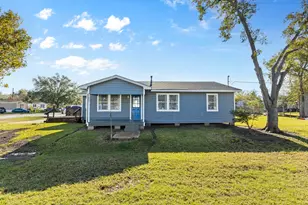1051 Ave A, Bacliff, TX 77518 - Photo 3