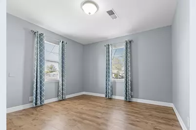 1051 Avenue A, Bacliff, TX 77518 - Photo 13