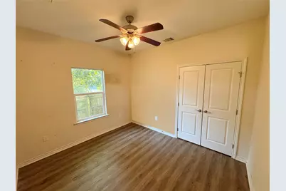 303 S 4th Street, Alvin, TX 77511 - Photo 25