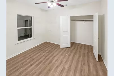 303 S 4th Street, Alvin, TX 77511 - Photo 15