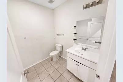 303 S 4th Street, Alvin, TX 77511 - Photo 13