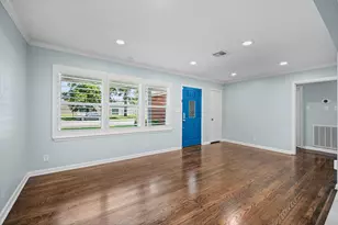 4717 Chrystell Ln, Houston, TX 77092 - Photo 33