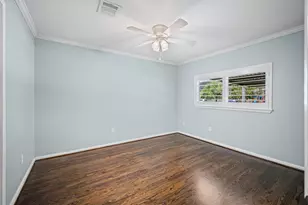 4717 Chrystell Ln, Houston, TX 77092 - Photo 23