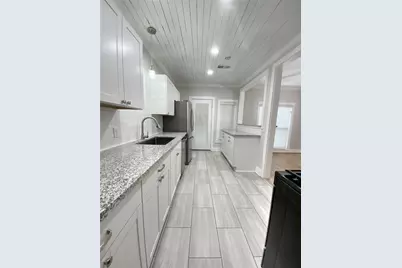 1406 Oakdale Street #4, Houston, TX 77004 - Photo 7