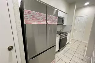 640 Wilcrest Dr, Houston, TX 77042 - Photo 5