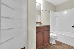 12302 Wavecrest Rd, Texas City, TX 77568 - Photo 9