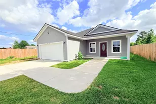 2750 County Rd 3540, Cleveland, TX 77327 - Photo 1