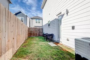 1181 W Tidwell Rd, Houston, TX 77091 - Photo 25