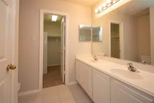 6043 Pennworth Ln, Houston, TX 77084 - Photo 11