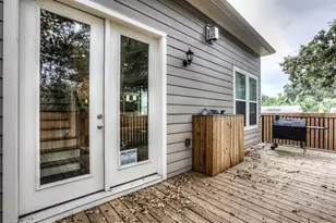 922 Alexander St, Houston, TX 77008 - Photo 17