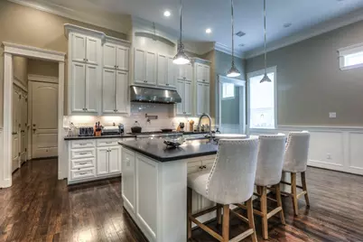 922 Alexander Street, Houston, TX 77008 - Photo 11