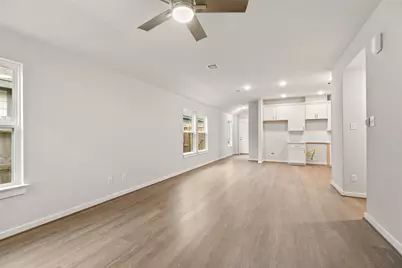 4519 Pinehurst Trace Drive, Pinehurst, TX 77362 - Photo 17