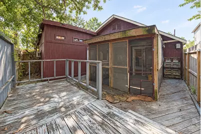 804 W Main Street, Baytown, TX 77520 - Photo 19