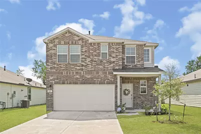 820 Westpointe Drive, Dayton, TX 77535 - Photo 1