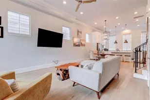1323 Hunters Meadow Ln, Houston, TX 77055 - Photo 19
