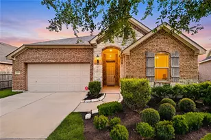 6200 Glenn Hills Ln, League City, TX 77573 - Photo 1