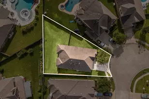 6200 Glenn Hills Ln, League City, TX 77573 - Photo 3