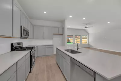 31107 Napoli Hills Drive, Huffman, TX 77336 - Photo 15