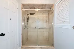 6235 Rolling Water Dr, Houston, TX 77069 - Photo 21