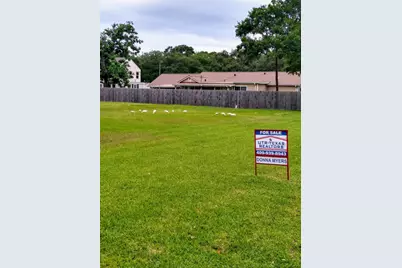 1000 Delmar, La Marque, TX 77591 - Photo 3