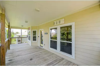 13823 Mutiny Lane, Galveston, TX 77554 - Photo 31