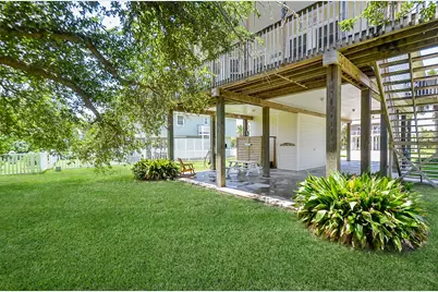 13823 Mutiny Lane, Galveston, TX 77554 - Photo 39
