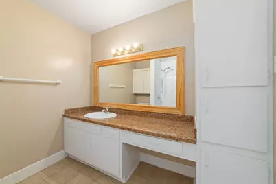 889 Wax Myrtle Lane, Houston, TX 77079 - Photo 27