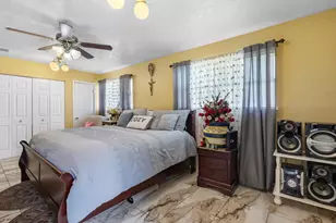 15935 Dunman Ln, Houston, TX 77044 - Photo 11