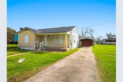 6705 Speaker Street, Hitchcock, TX 77563 - Photo 3